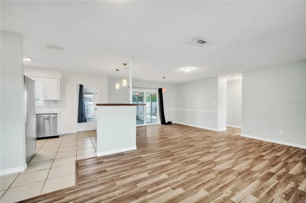 2705 20th Avenue Drive W Bradenton FL 34205