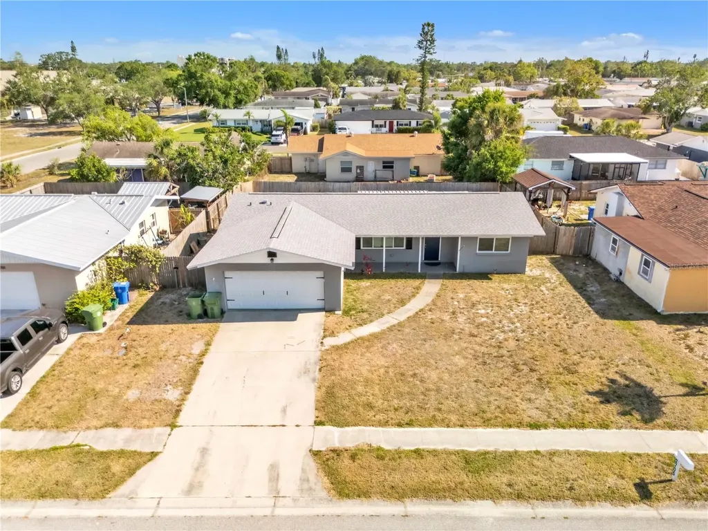 2705 20th Avenue Drive W Bradenton FL 34205