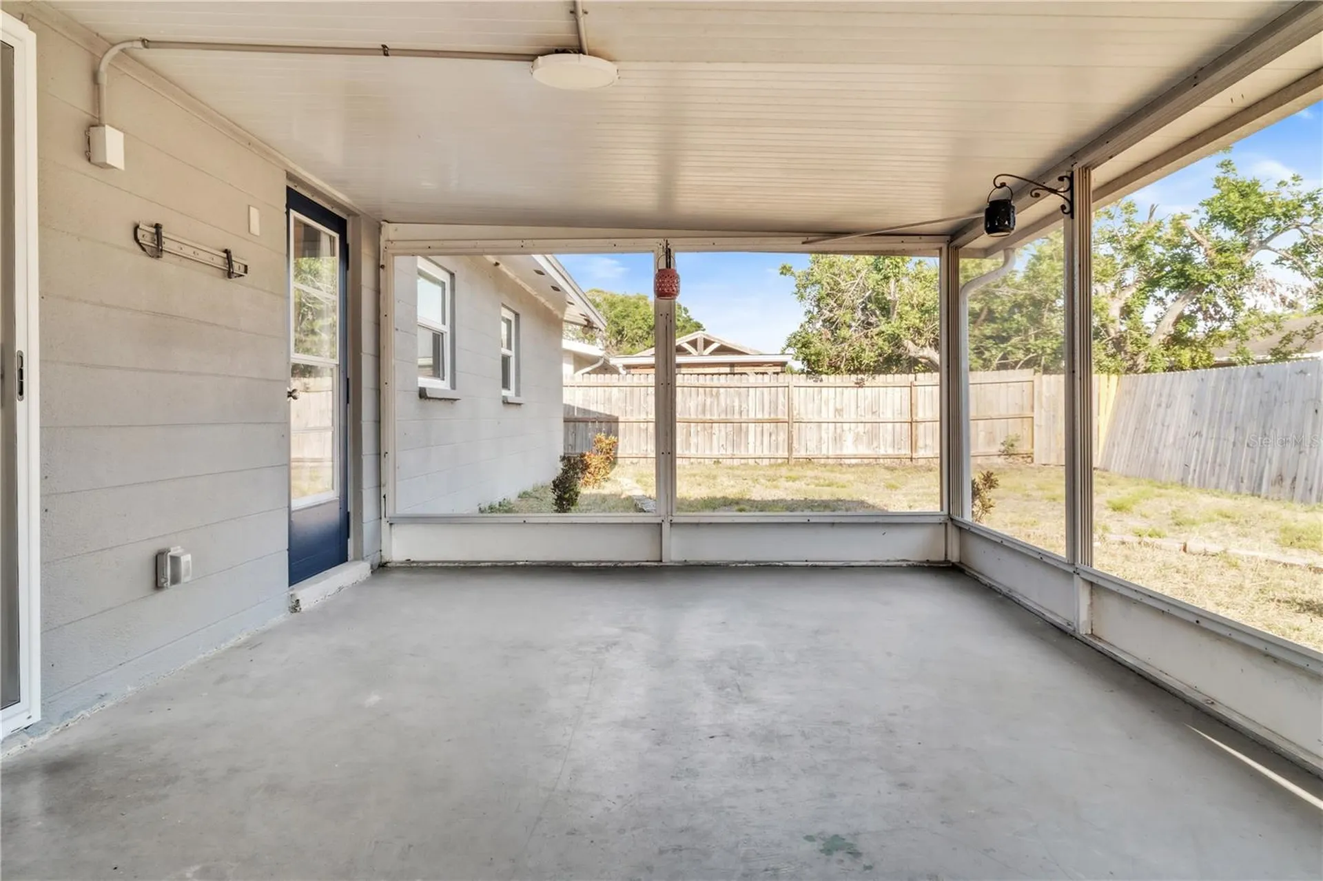 2705 20th Avenue Drive W Bradenton FL 34205