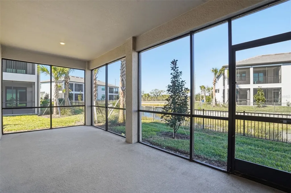 5628 Summit Pointe Circle Bradenton FL 34210