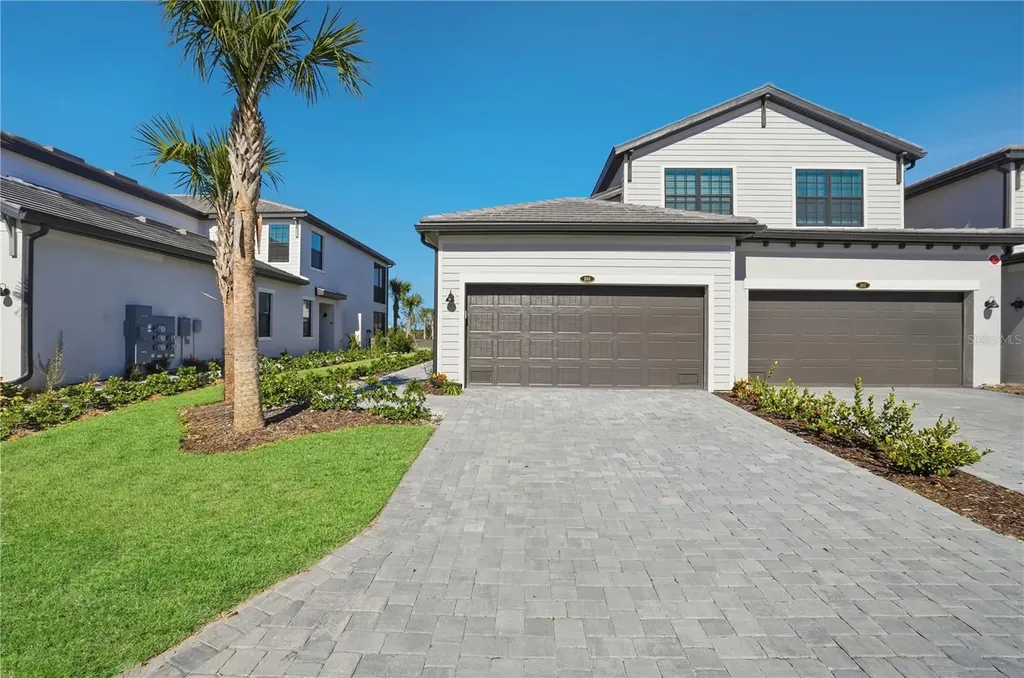 5628 Summit Pointe Circle Bradenton FL 34210