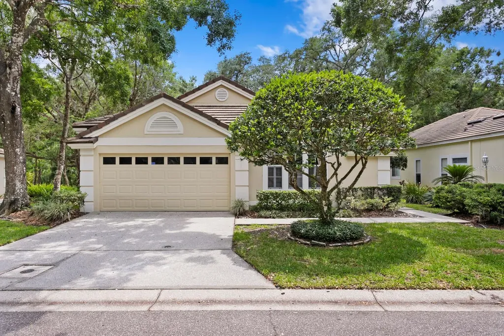 15314 Sherwood Forest Drive Tampa FL 33647