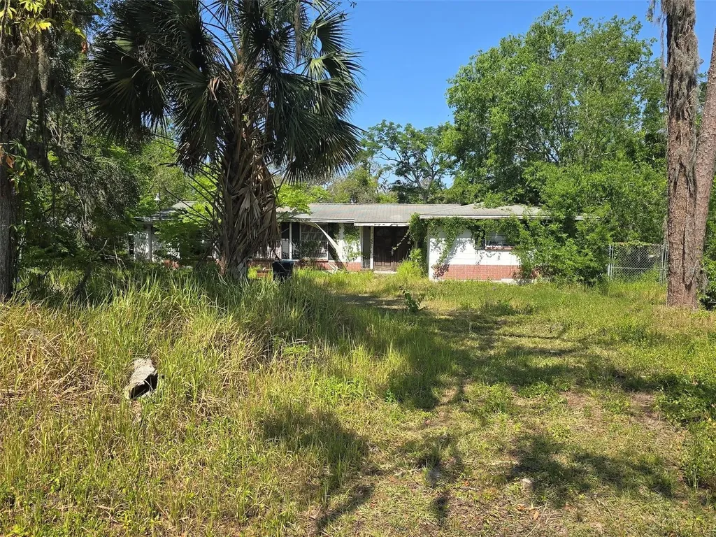 5308 N Falkenburg Road Tampa FL 33610