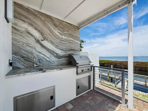 2282 Harbour Court Drive Longboat Key FL 34228