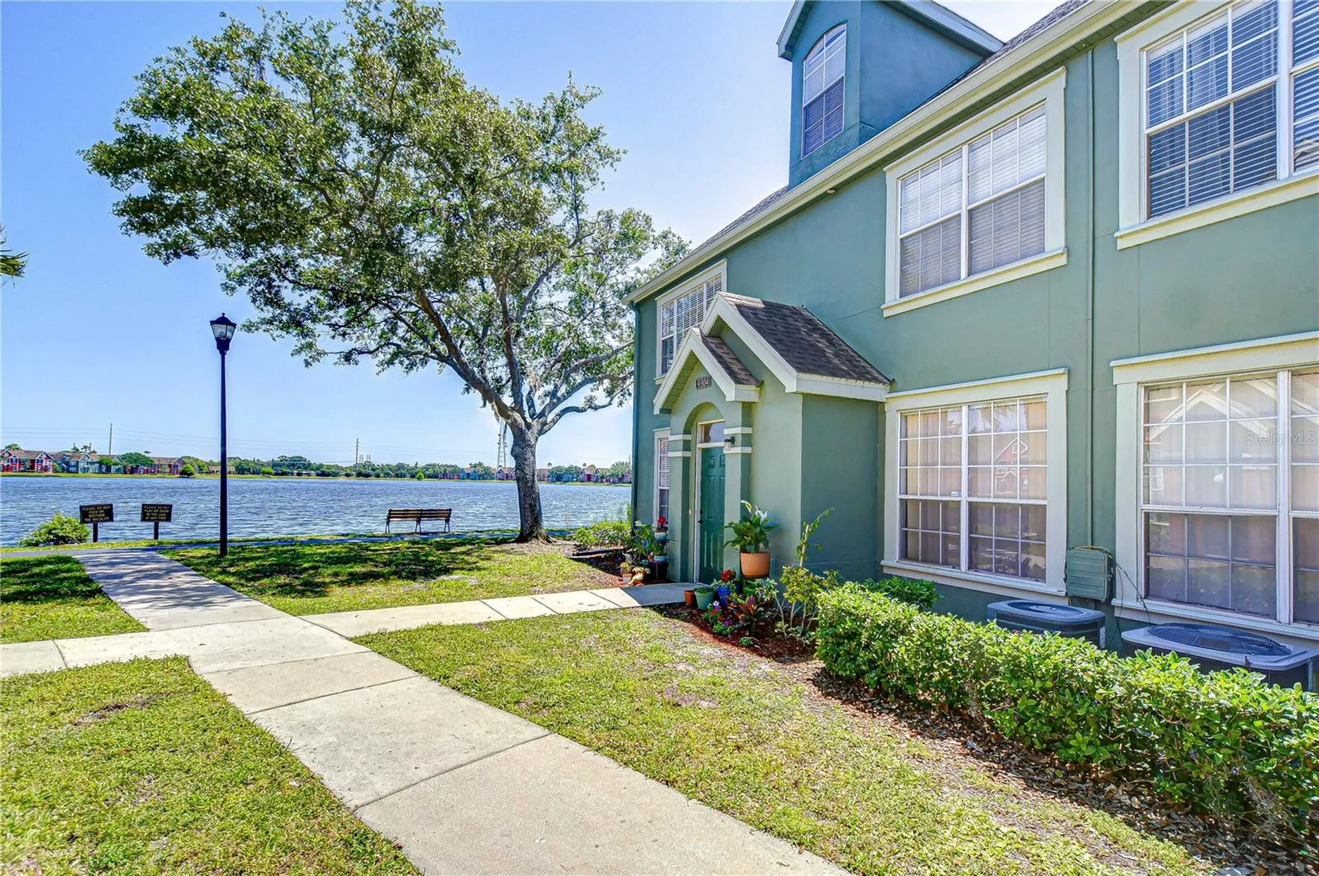 9304 Lake Chase Island Way Tampa FL 33626