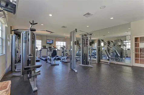 9304 Lake Chase Island Way Tampa FL 33626