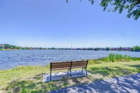 9304 Lake Chase Island Way Tampa FL 33626