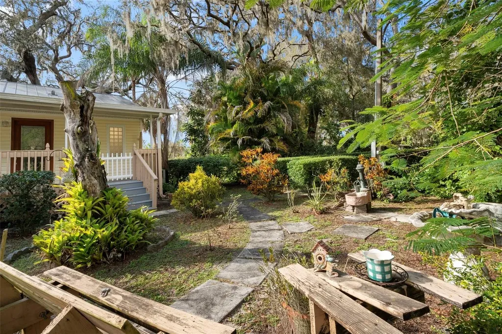 13015 Elm Street Odessa FL 33556