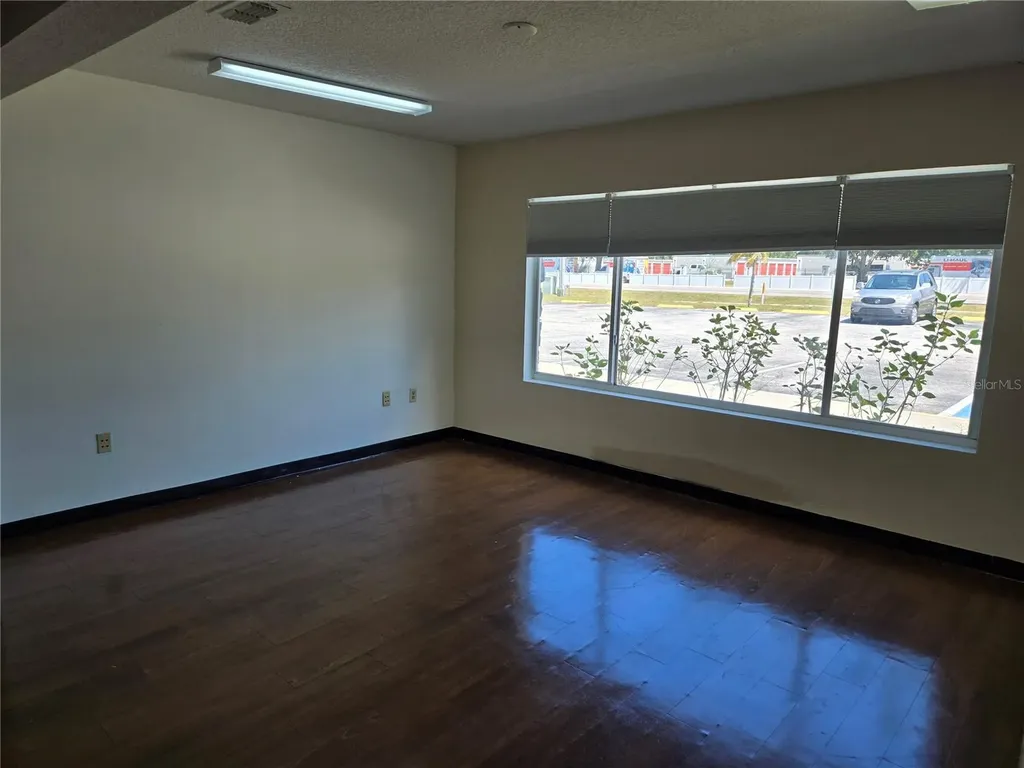 8726 Old County Road 54 New Port Richey FL 34653