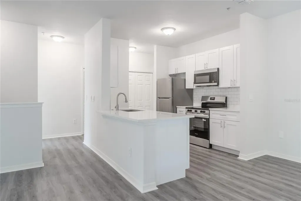 5953 Westgate Drive Orlando FL 32835