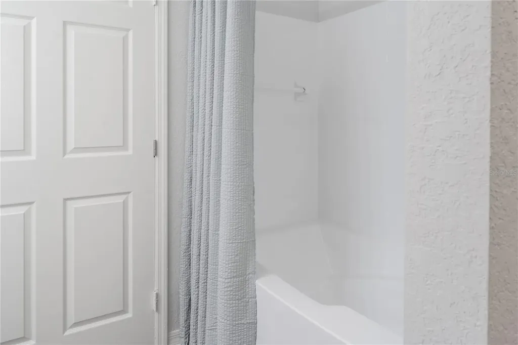 5953 Westgate Drive Orlando FL 32835