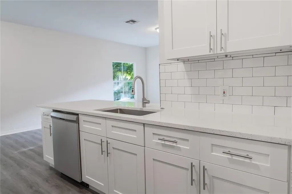 5953 Westgate Drive Orlando FL 32835