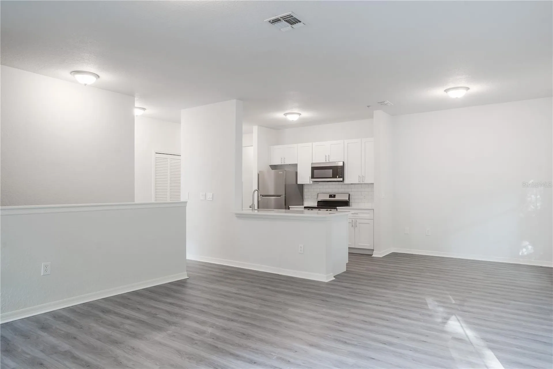 5953 Westgate Drive Orlando FL 32835