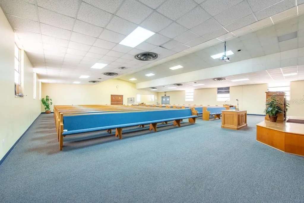 4608 N Nebraska Avenue Tampa FL 33603