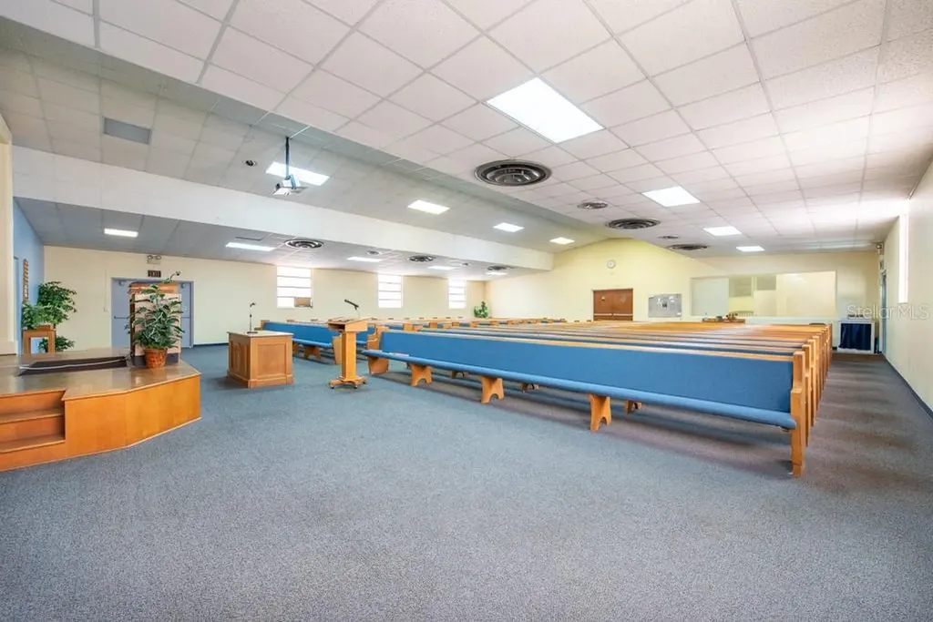 4608 N Nebraska Avenue Tampa FL 33603