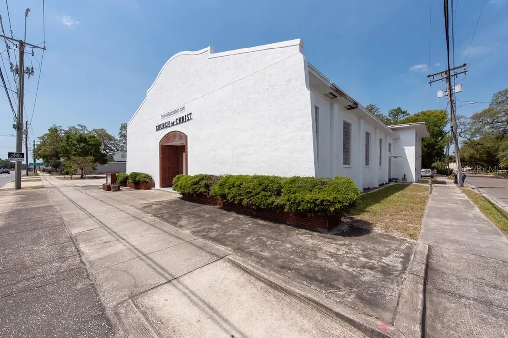 4608 N Nebraska Avenue Tampa FL 33603