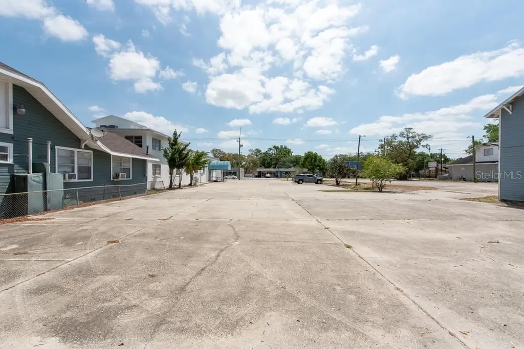 4608 N Nebraska Avenue Tampa FL 33603