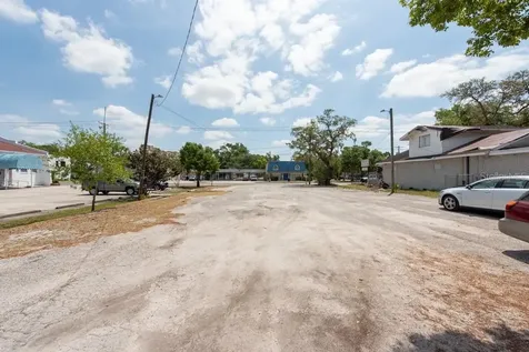 4608 N Nebraska Avenue Tampa FL 33603