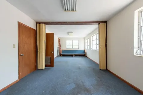 4608 N Nebraska Avenue Tampa FL 33603