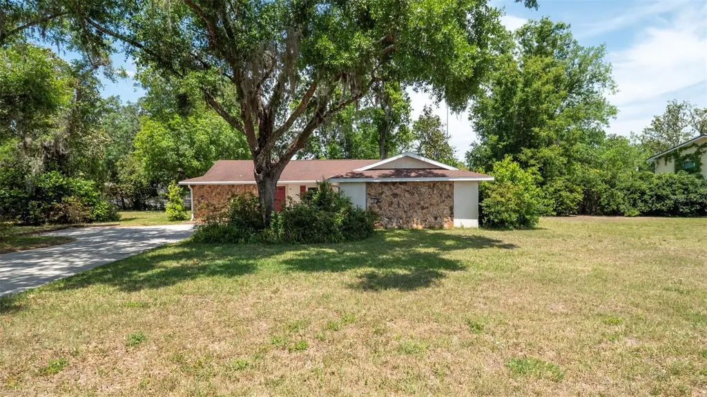 23409 Dogwood Estates Drive Brooksville FL 34601