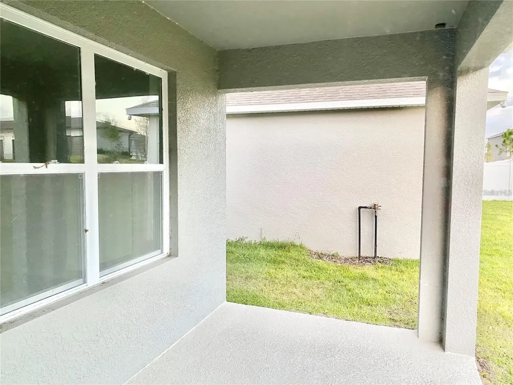 2637 Rowan Street Tavares FL 32778