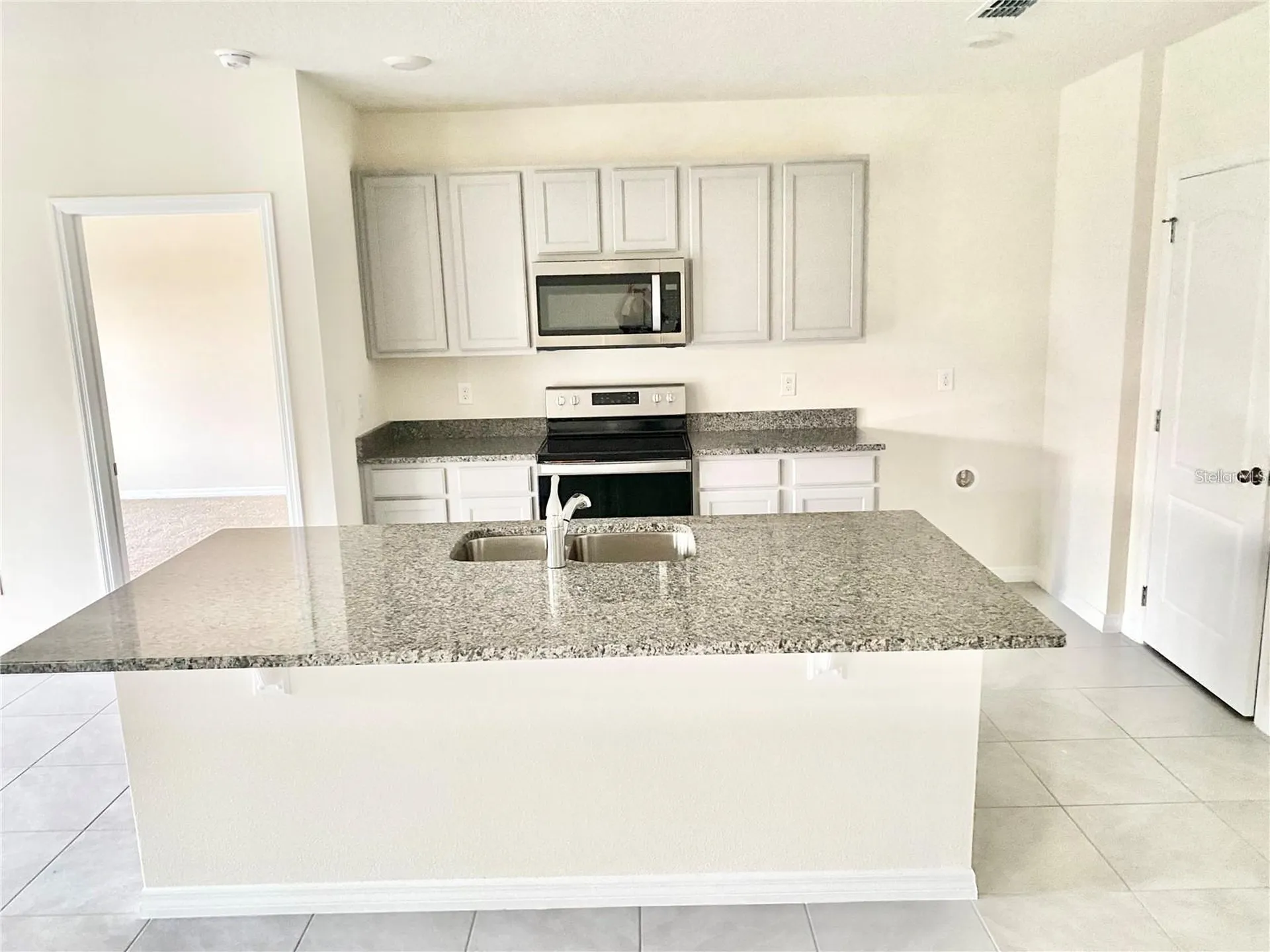 2637 Rowan Street Tavares FL 32778
