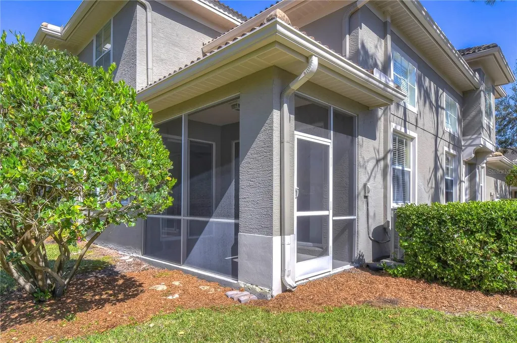 3292 Covered Bridge Drive E Dunedin FL 34698