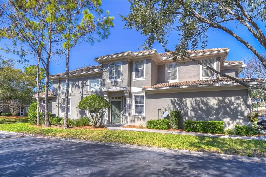 3292 Covered Bridge Drive E Dunedin FL 34698