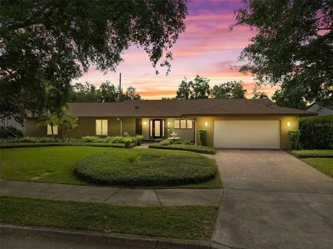 1618 Pepperidge Drive Orlando FL 32806