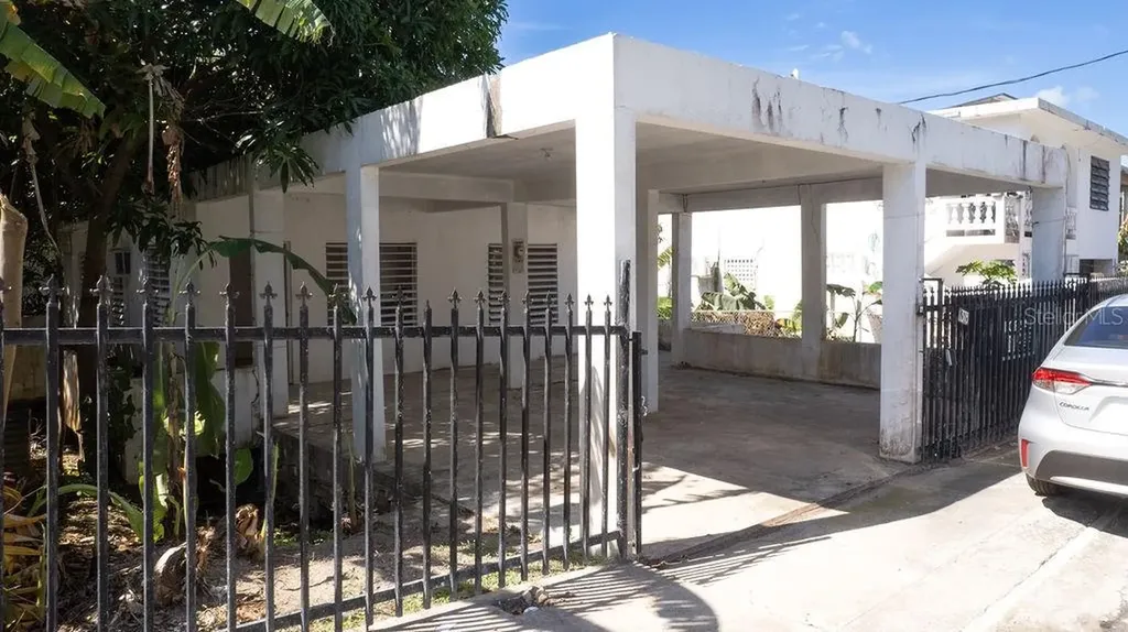 378 Calle Girasoles Vieques PR 00765