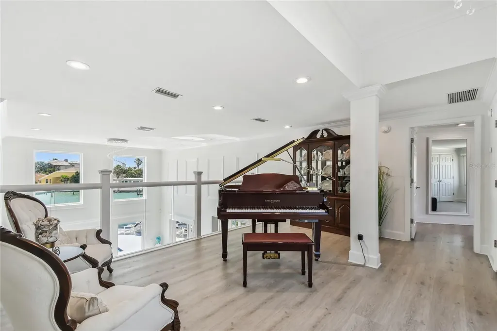 2233 Donato Drive Belleair Beach FL 33786