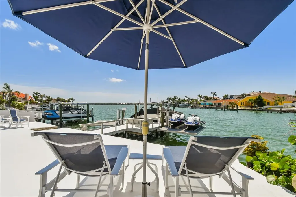 2233 Donato Drive Belleair Beach FL 33786