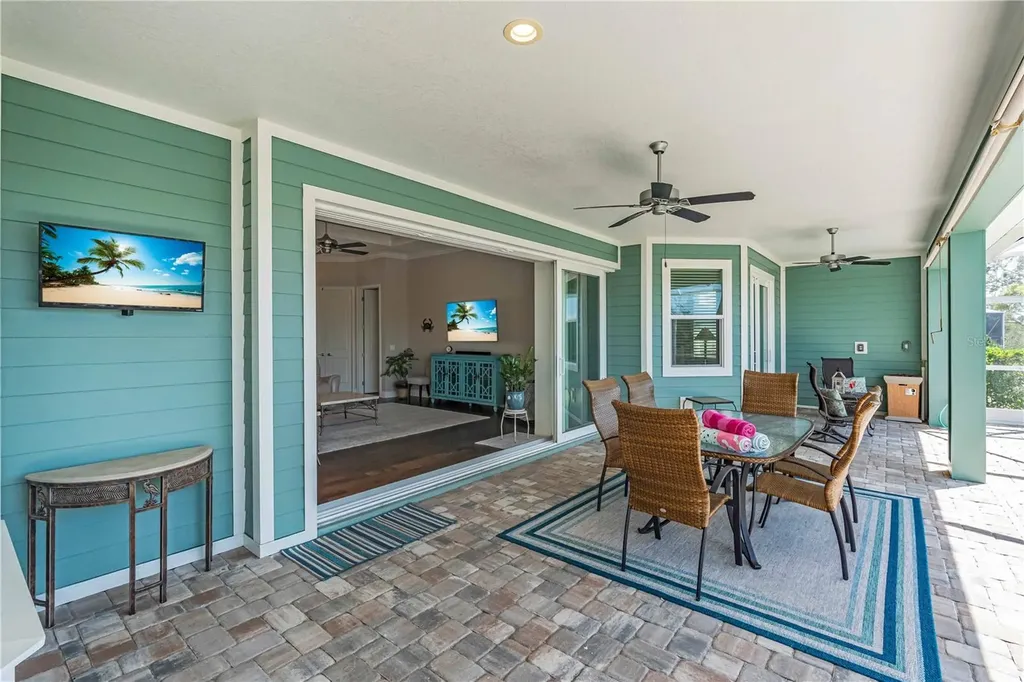 18091 Wooden Skiff Court Nokomis FL 34275