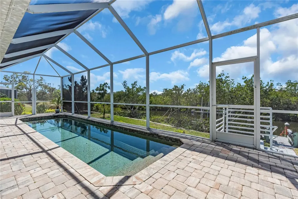 18091 Wooden Skiff Court Nokomis FL 34275