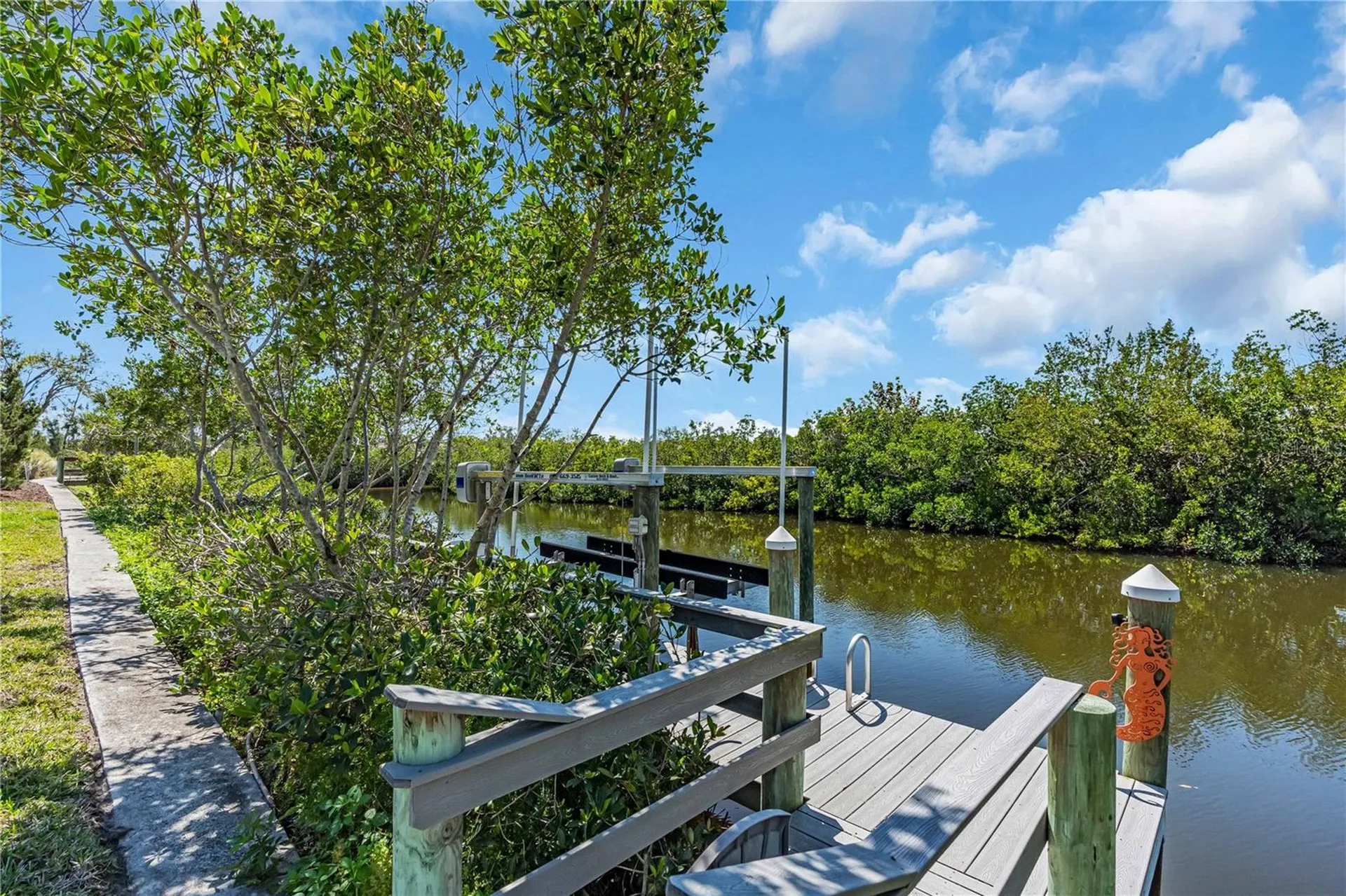 18091 Wooden Skiff Court Nokomis FL 34275