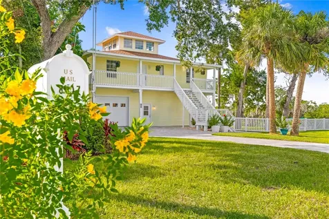 8717 Betty Street Port Richey FL 34668