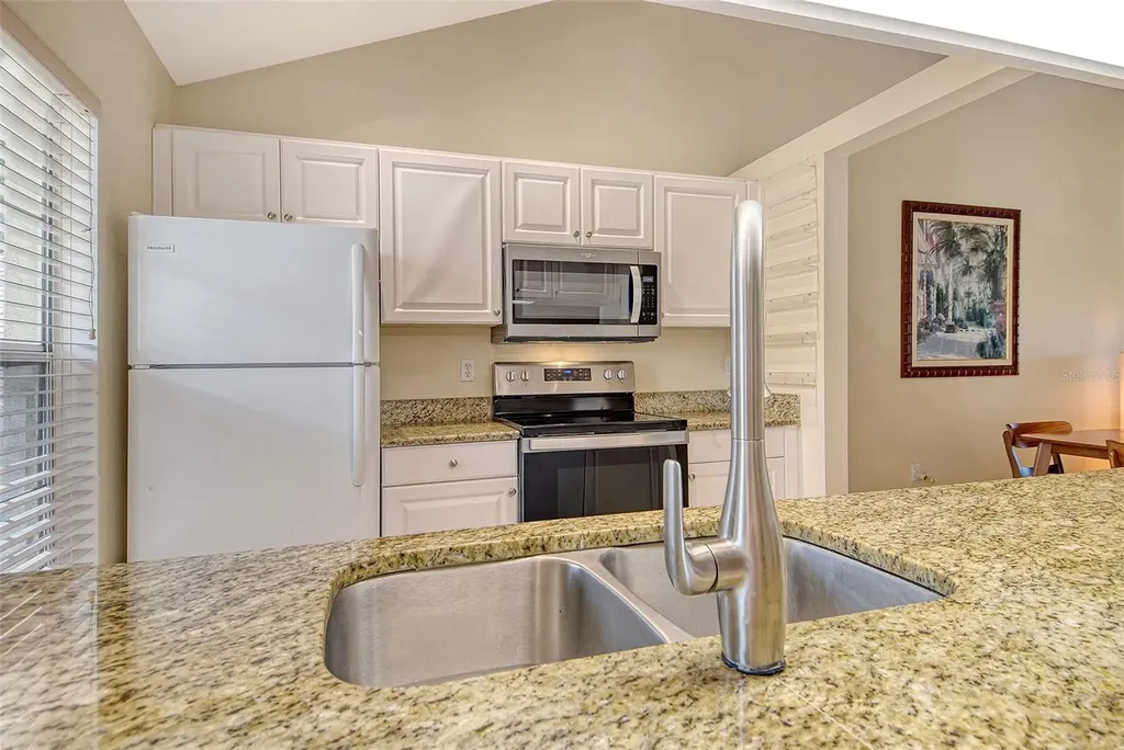 8370 Wingate Drive Sarasota FL 34238