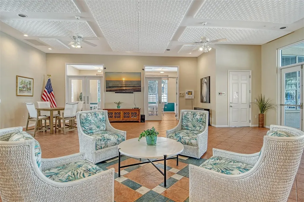 8370 Wingate Drive Sarasota FL 34238