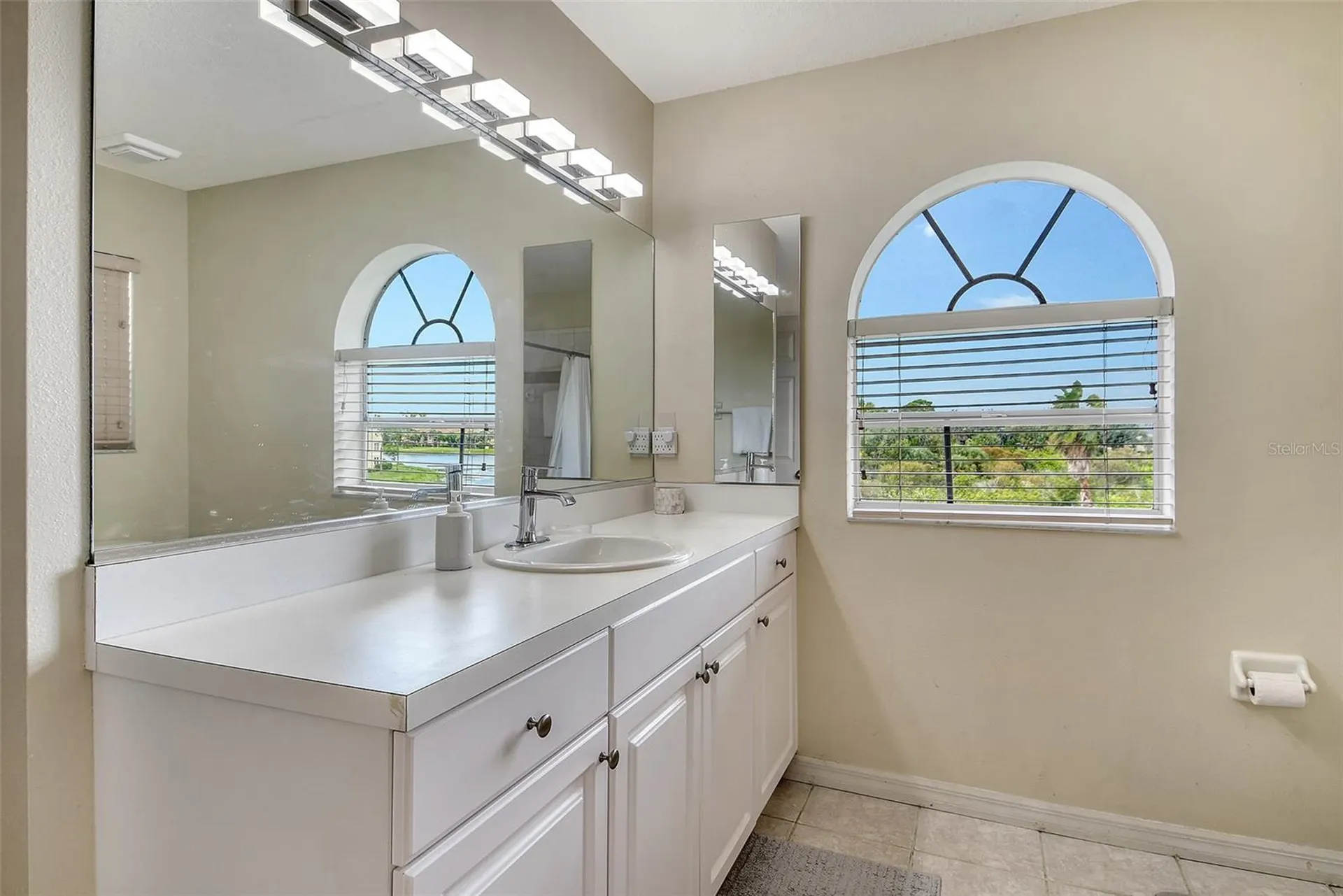 8370 Wingate Drive Sarasota FL 34238