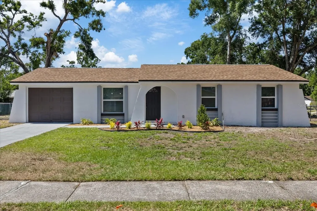 3622 Tamarix Drive Tampa FL 33619