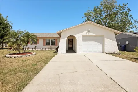 2702 Ochatilla Road Holiday FL 34691