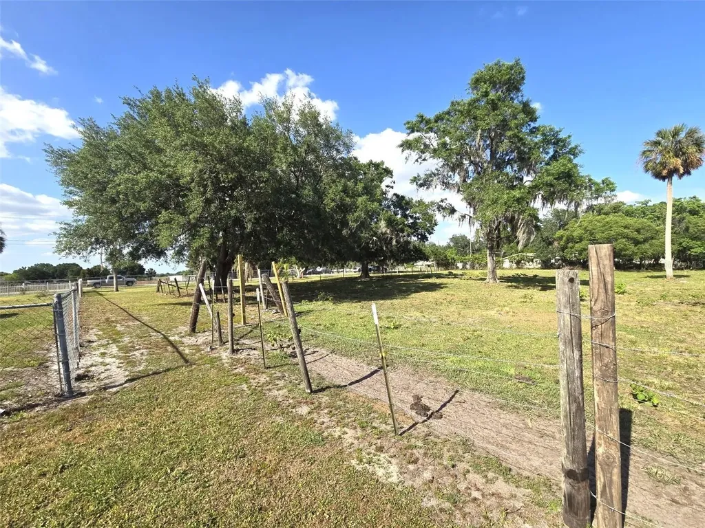 3101 Medulla Road Plant City FL 33566