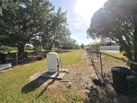 3101 Medulla Road Plant City FL 33566