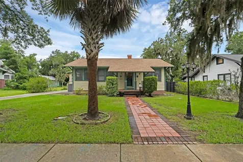 112 N Lakeview Avenue Winter Garden FL 34787