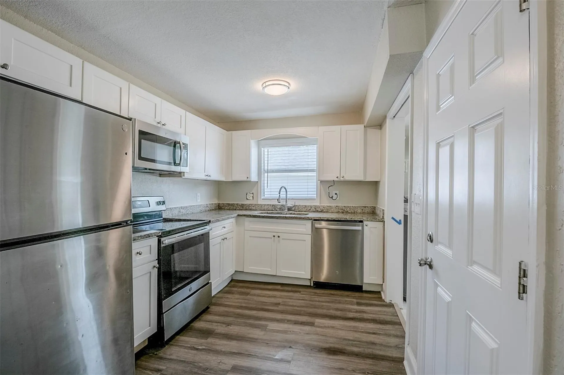 72 Campus View Drive Orlando FL 32810