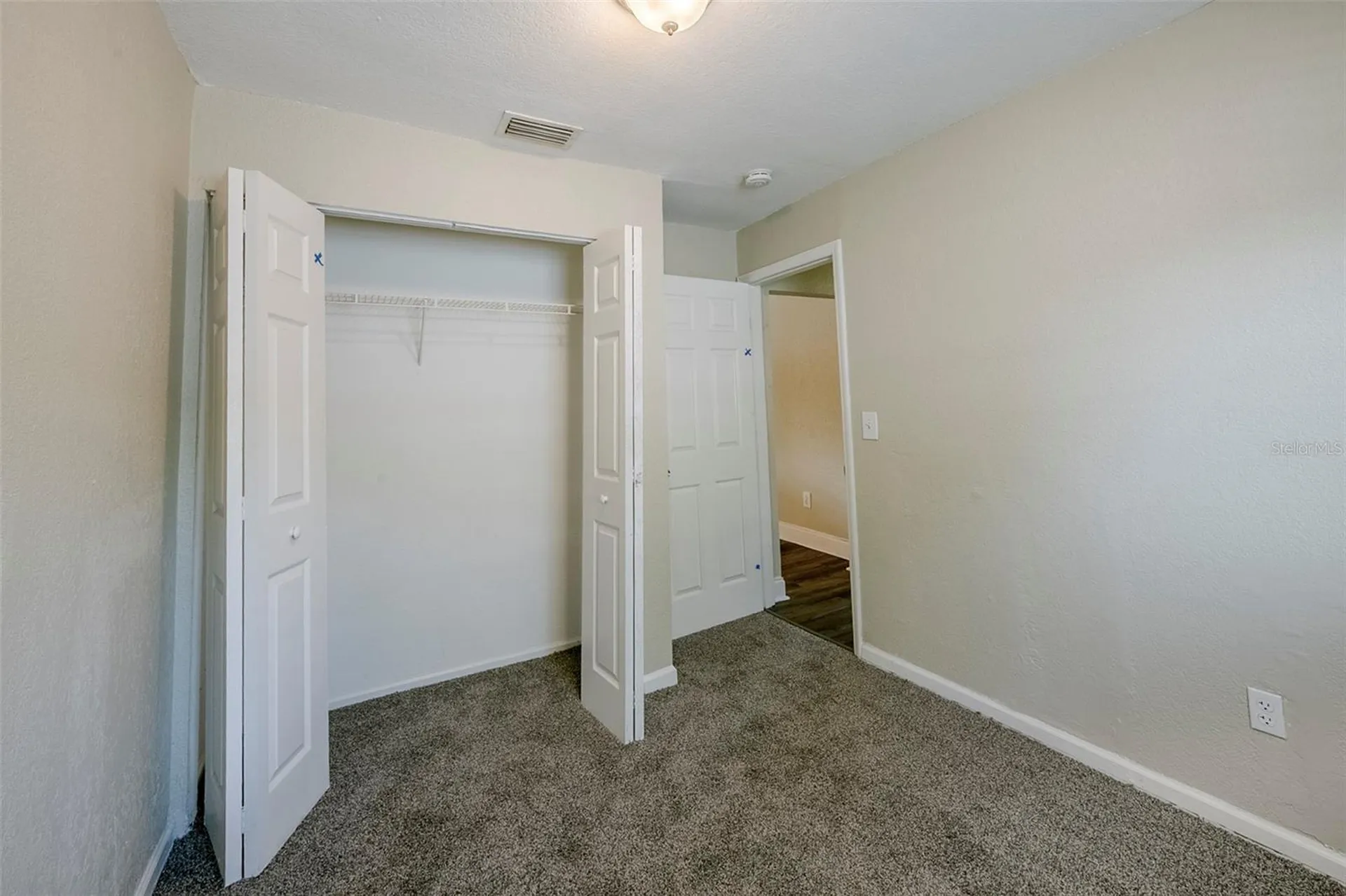 72 Campus View Drive Orlando FL 32810