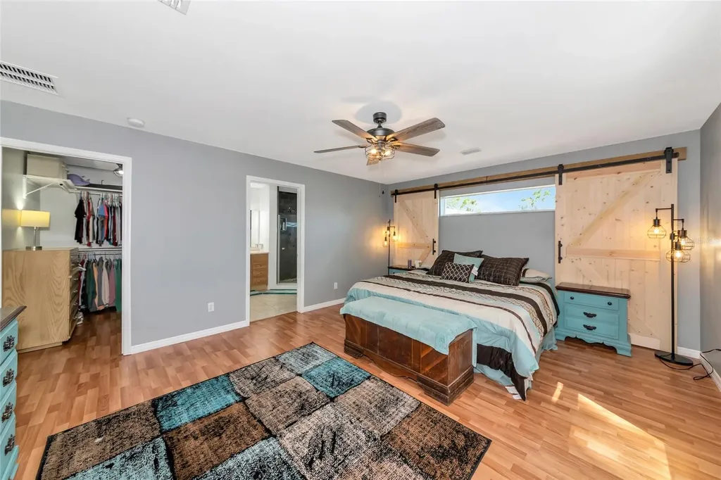 6511 Georgia Avenue Bradenton FL 34207