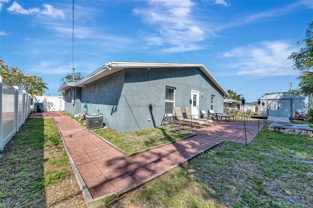 6511 Georgia Avenue Bradenton FL 34207
