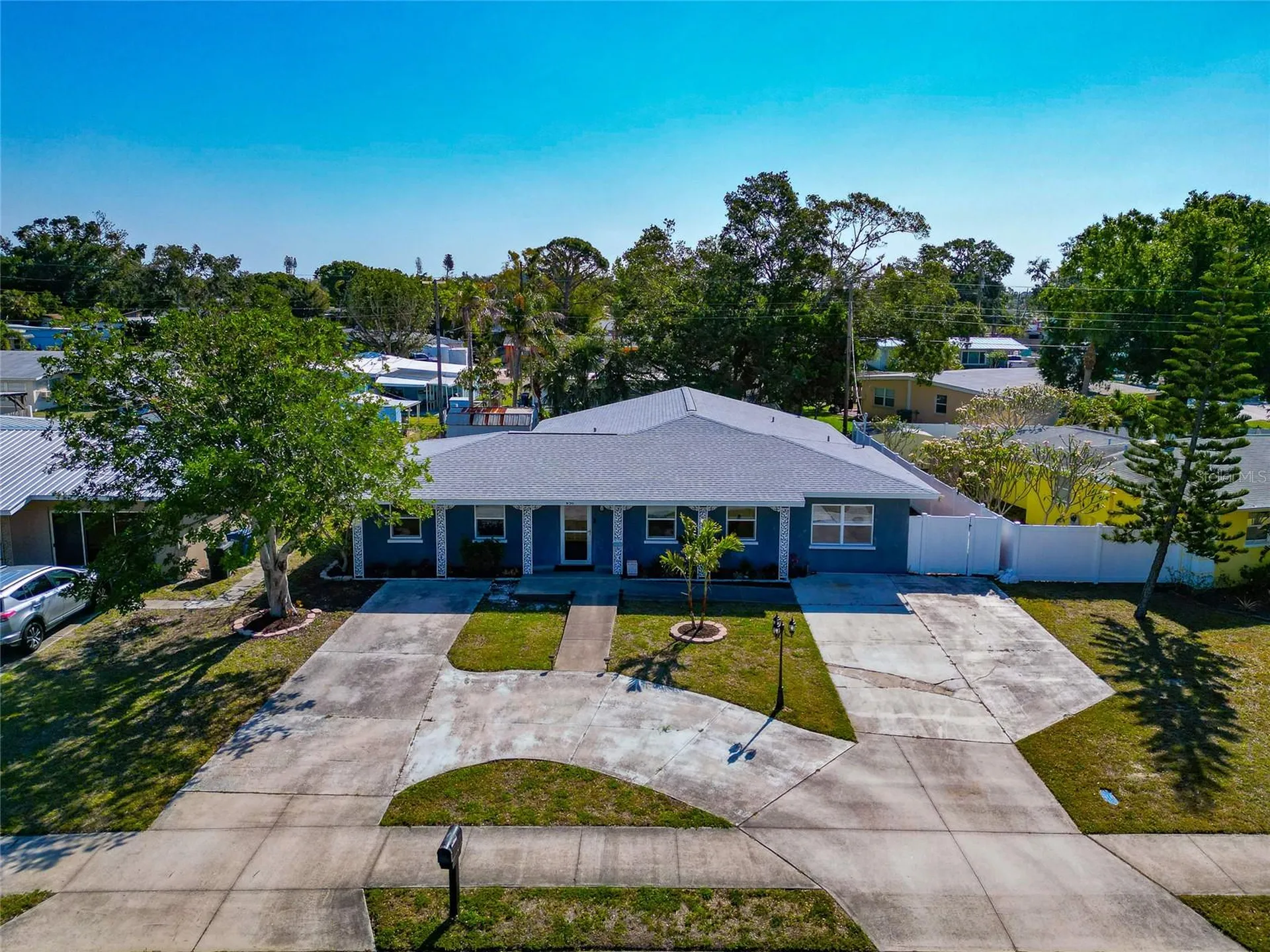 6511 Georgia Avenue Bradenton FL 34207