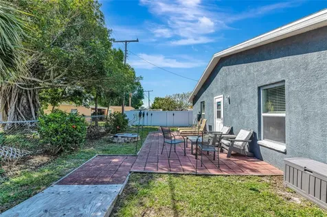 6511 Georgia Avenue Bradenton FL 34207